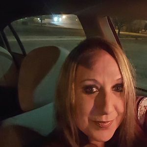 Meet your Posher, Deborah